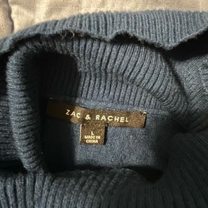 Women’s sweater blue large. Turtle neck. Worn once.